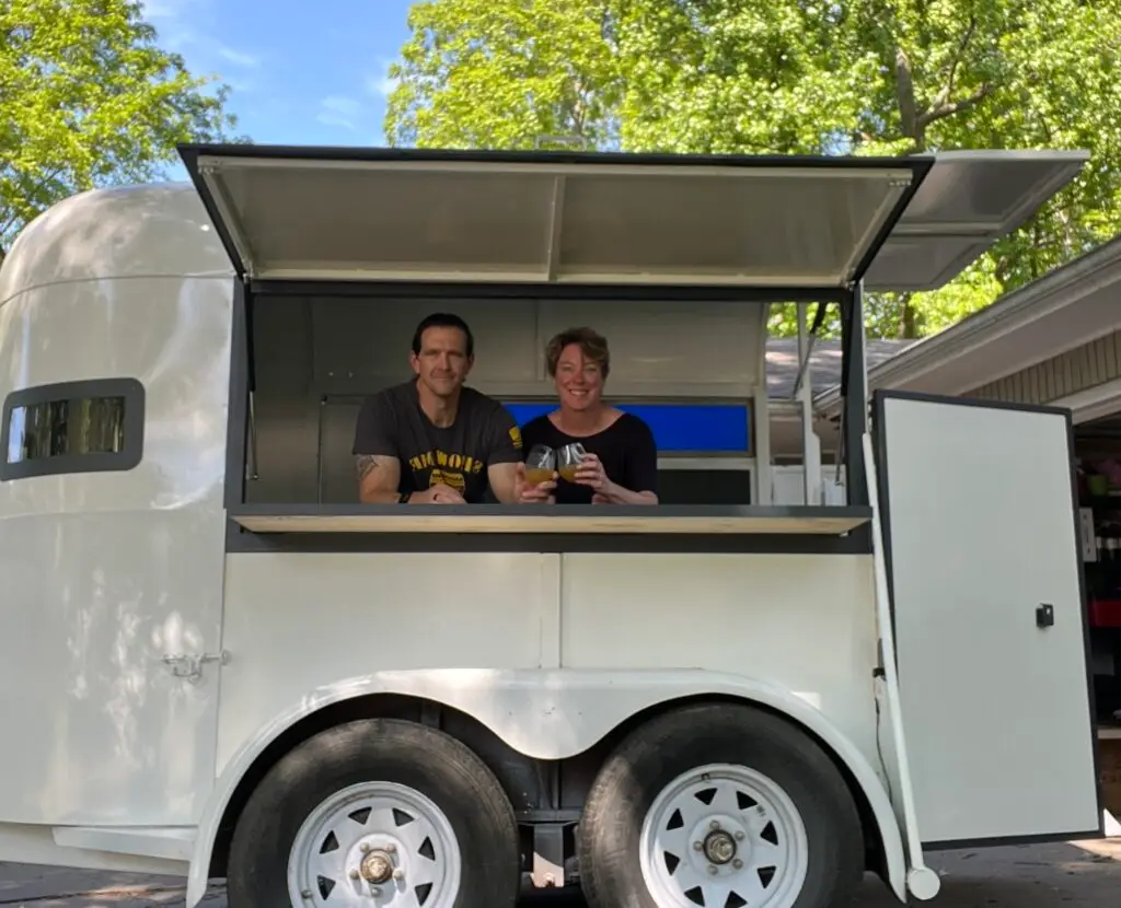 SIgnature Sips mobile bar horse trailer transformation