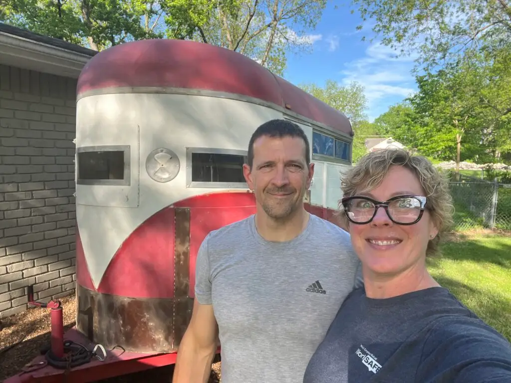 SIgnature Sips mobile bar horse trailer transformation